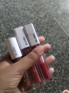 Zudio Lip Gloss and mouse combo