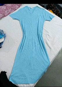 Blue Pleated V-Neck Midi Dress