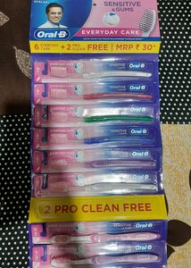 NEW 8 PC BRUSH ORAL -B VERY SOFT