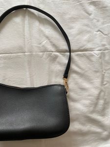 Chic Black Faux Leather Shoulder Bag