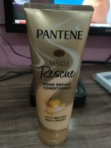 Pantene Pro-V Miracle Rescue Conditioner