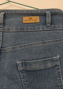 SKINNY FIT HIGH RISE JEANS