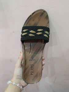 Trendy PU-BRT Women’s Slip-On Slippers (Uk 5-7) 🤎