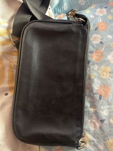 Sleek Black Crossbody Bag