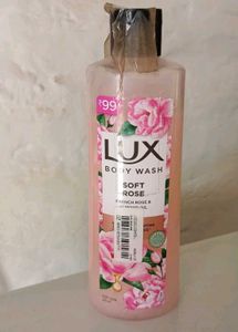 Lux Soft Rose Body Wash 🩷🌷