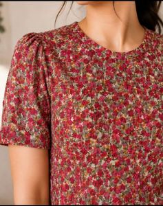 Floral Print Puff Sleeve Cropped Top