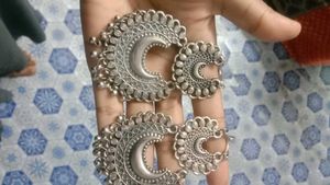 5 Earring Bangles Combo