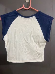 H&amp;M Sport Club Graphic Crop Top