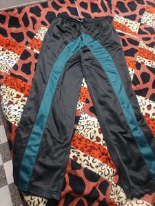 Stylish🏂 Track pyjama⛹️‍♂️