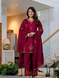 Black Embroidered Kurta Set