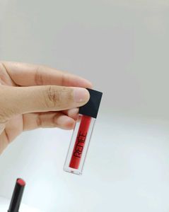 Set Of 2 - RED LIPSTICKS ❤️