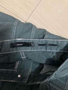 Bershka Wide Leg Stylish Cargo Pants