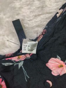 Floral Print Smocked Crop Top