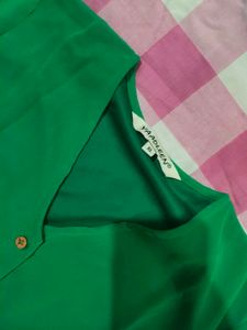 Elegant Green Button-Up Dress