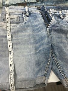 Men Denim Shorts Waist 32 Length 15.5