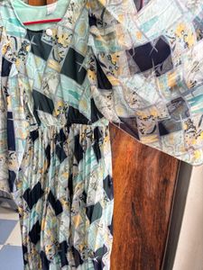 Unique Printed Flowy Midi Dress