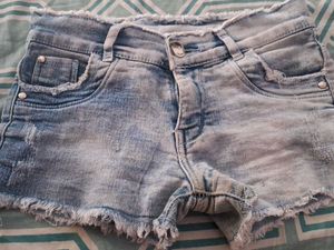 Light Wash Frayed Denim Shorts