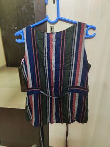 Code Vertical Stripe Top