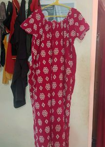 Comfortable Women's Nighty m