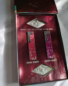 Maybelline Metallic Lipstick Set