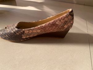 Ceriz Brown Wedge Heels