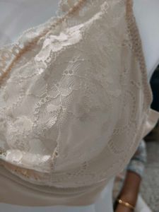 Premium White Soft Lace Full-Coverage Bra (Size: 3
