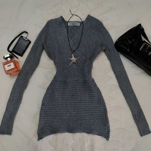 y2k ribbed grey sweater