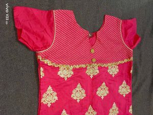 Unused Magenta Silk Kurti with Gold Zari