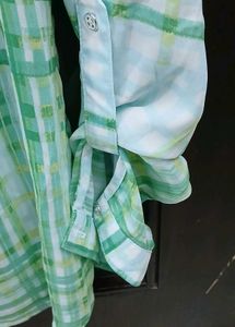 Chic Green Plaid Tunic Top