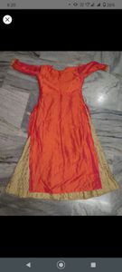 Cort model umbrella gown
