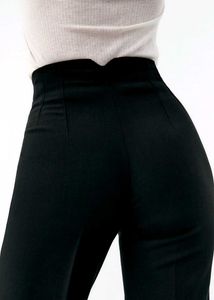Chic Black High-Waisted Trouser