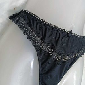 Black Lace ⚛️ Trim Thong Panty