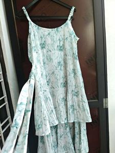 Floral Print Pleated Midi Dress