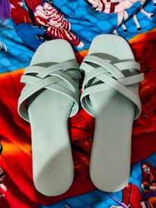 New Flat Sandals