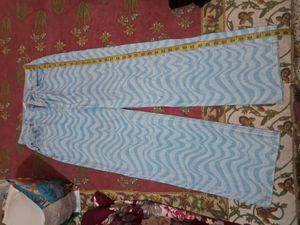 Unique Wavy Pattern Denim Jeans
