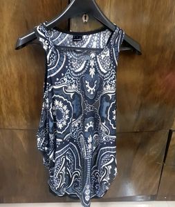 M Size 34 Bust Beautiful Tunic Top