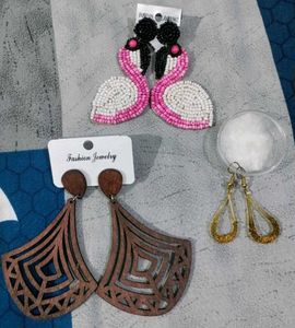 Jewelry Bundle: Earrings & Bangle