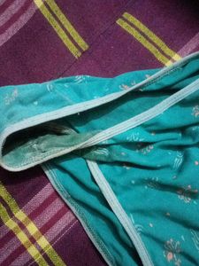 Womens Green Printed