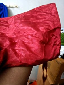 Vibrant marron gathering pant