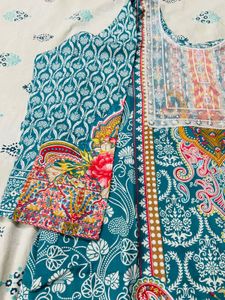 Beautiful Teal Kurta Set with Floral Print