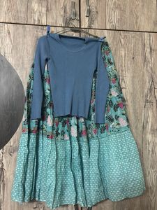 top * skirt