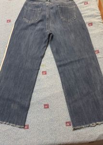 Stylish Women's Blue Denim Jeans