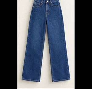 combo of Classic Blue Wide Leg Jeans and black par