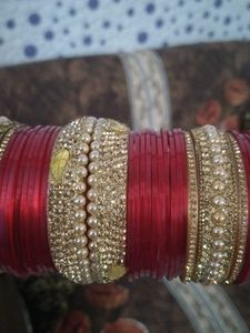 Red &amp; Gold Bangles Set