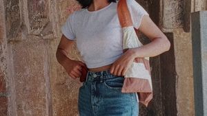 White Fitted Crop Top