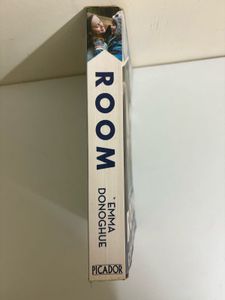 Room by Emma Donoghue - Paperback