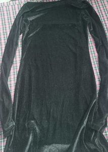 Black Long Sleeve Velvet Dress