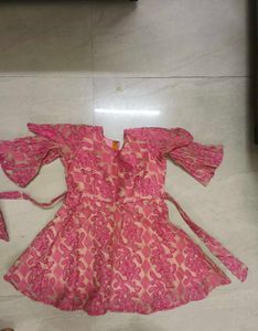Beautiful Pink Floral Kurta Set