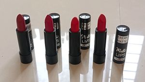 4 Matte  Lipstick