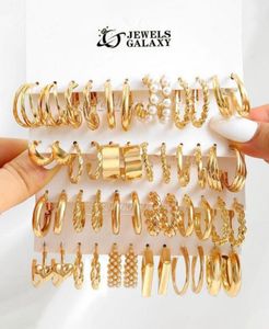 Gold Tone Hoop Earring Set